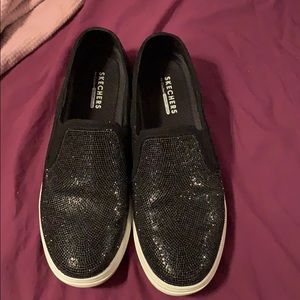 Sketchers black sparkle sneakers